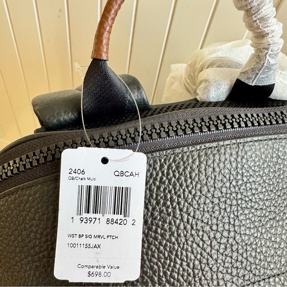 Coach Marvel West Backpack In Signature Canvas With Comic Patches - Picture 8 of 9